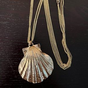 Lily Pulitzer Seashell Ling Necklace